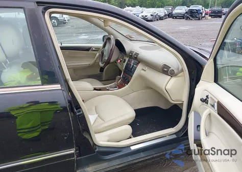 2007 Mercedes-Benz C 280 Luxury 4Matic из США, поврежденный, VIN WDBRF92H07F920830